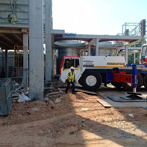 รถเครนให้เช่า,รถเครนโคราช,เช่ารถเครน,เช่ารถยก,รถกระเช้า,วันดีพัฒนา