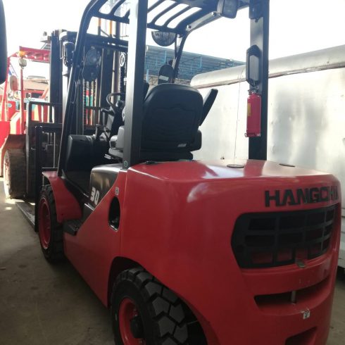 forklift,รถโฟล์คลิฟท์,เช่ารถโฟล์คลิฟท์โคราช,รถโฟล์คลิฟท์,โฟล์คลิฟท์ให้เช่า
