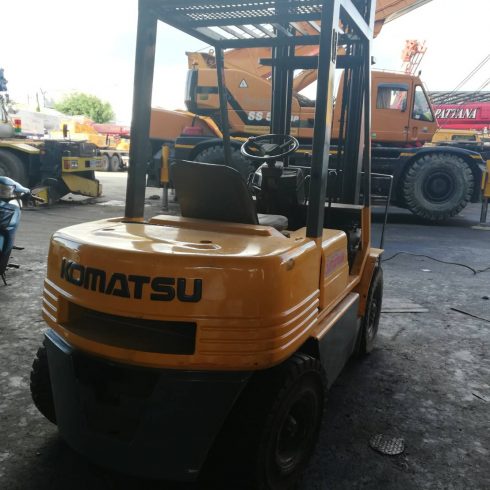 forklift,รถโฟล์คลิฟท์,เช่ารถโฟล์คลิฟท์โคราช,รถโฟล์คลิฟท์,โฟล์คลิฟท์ให้เช่า